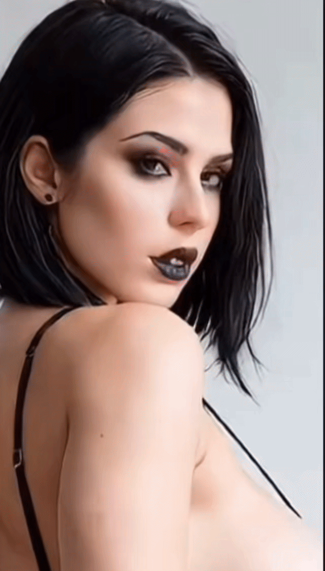 Originally this video is 2 min 17 sec. I’ve been gooning to this video for 2 days now. Im in love with my creations!